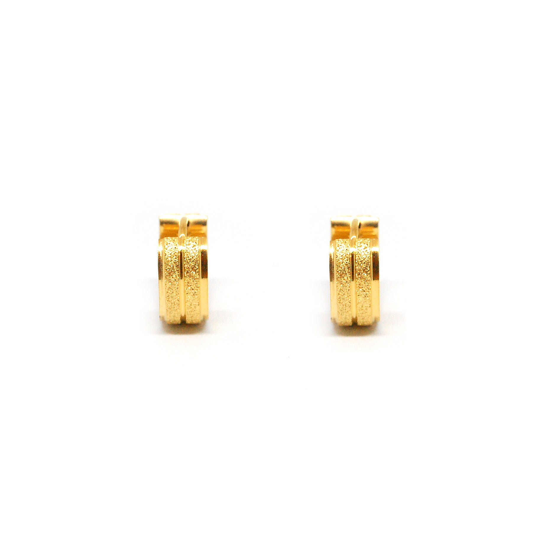 ESE 7871: 2-Lined Sandblasted Gold Creollas Earrings
