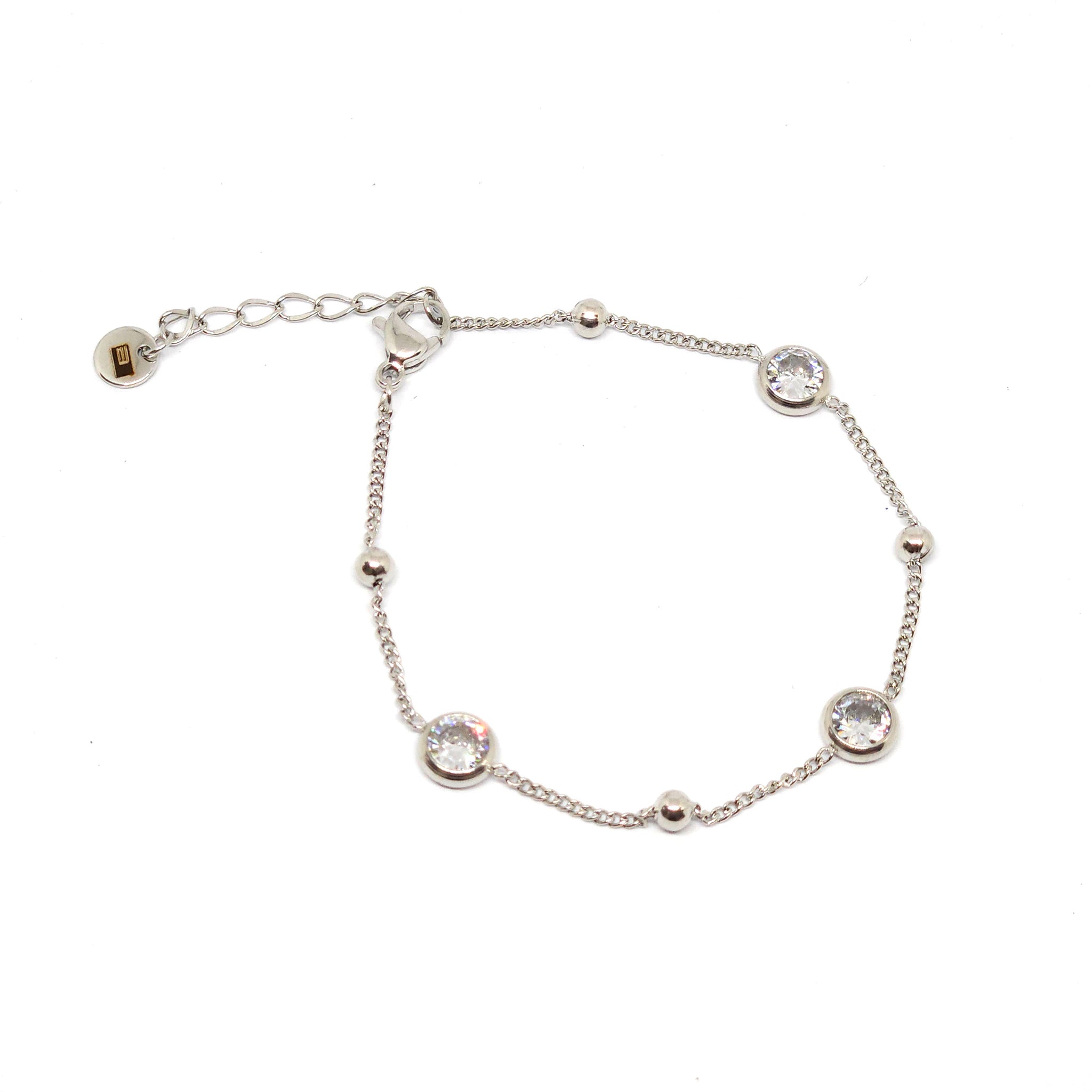 ESBL 8047: 4x Baby Ball & 3x Enclosed Cz Bracelet