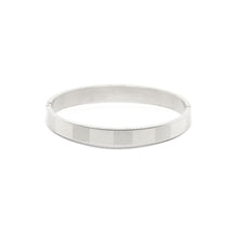 ESBG 8484: Glossy Louise Stripe Hard Bangle (8mm)