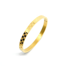 ESBG 8486: All IPG Glossy Louise Stripe Hard Bangle (6mm)