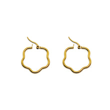 ESE 8629: All IPG Happy Flora Hoop Earrings