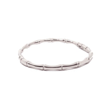 ESBG 8911: Connecting Bone Hard Bangle