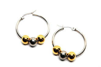 ESE 8995:  S/S Hoop Earrings w/ Three 2-Tone Beads
