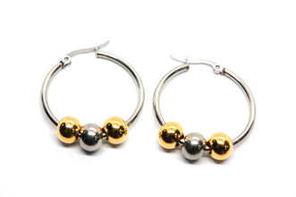 ESE 8995:  S/S Hoop Earrings w/ Three 2-Tone Beads