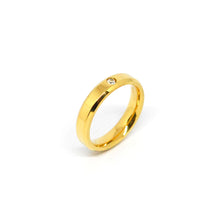ESR 7862: Goldie IPG Glossy 4mm Flat CF Ring w/ 1 Cz Ctr