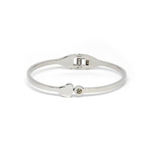 ESBG 5558: Hard S/S Bangle w/ Sweet Heart & Cz End (White)
