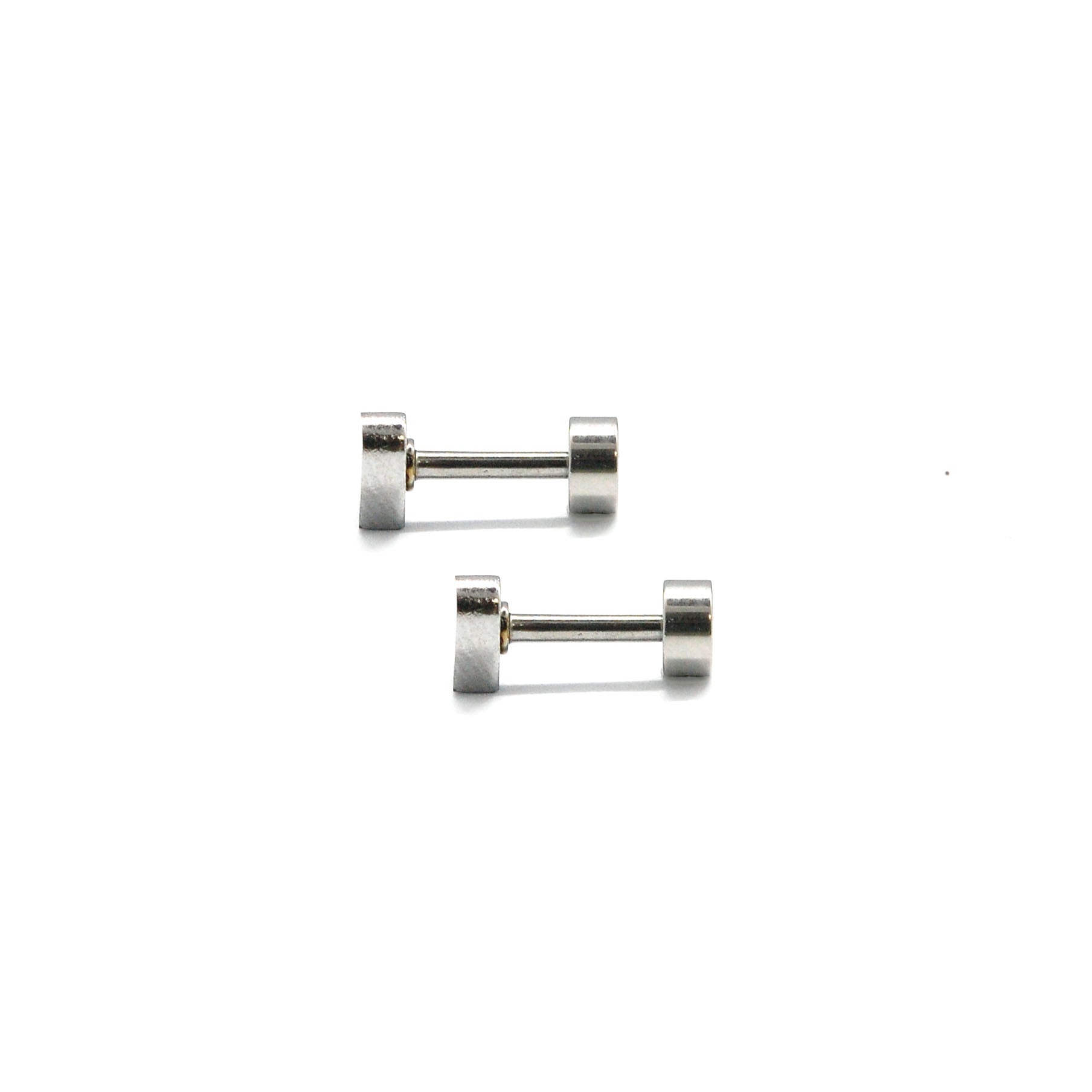 ESE 7672: Solid Heart Studs w/ Baby Safe Chapita