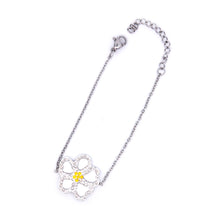 ESBL 7614: White & Gold Crystal Studded 5-Petal Floral Bracelet