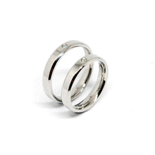 ESR 7861: Kate Glossy 4mm Flat CF Ring w/ 1 Cz Ctr