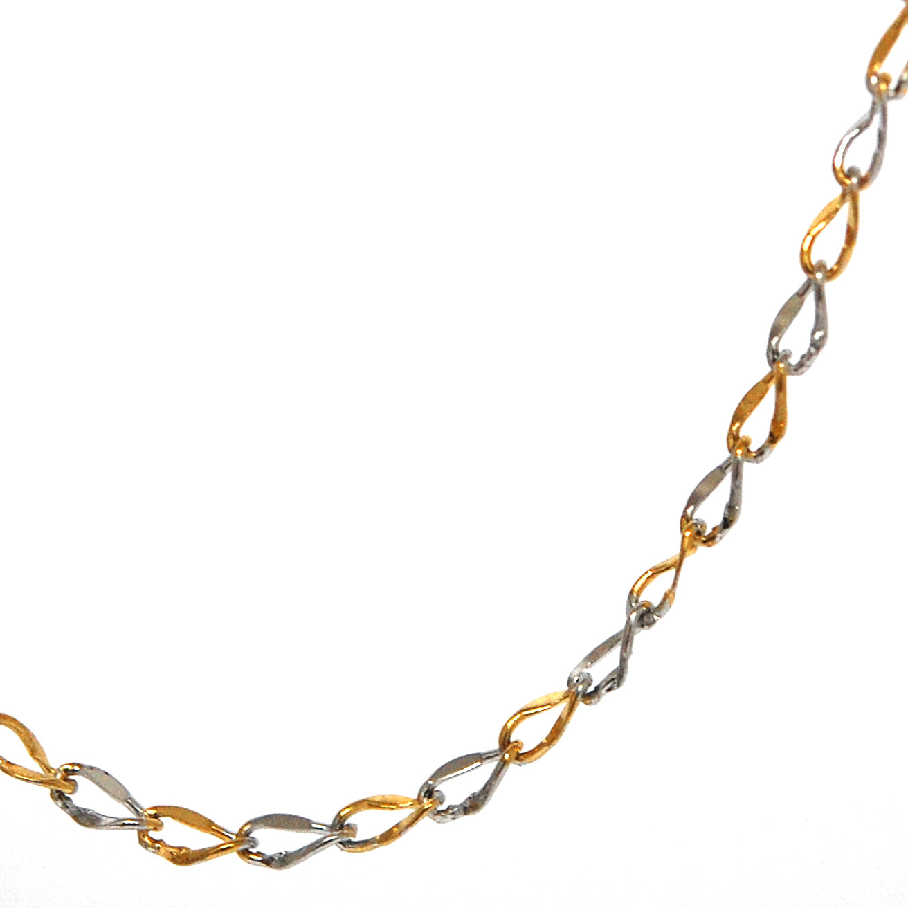 ESCH 5148: 19.5" 2-Tone Figure-Eight Chian