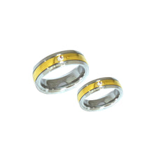 ESR 6632: Annie Glossy Ring w/ Gold Center Band & 1 Cubic zirconia