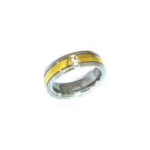 ESR 6632: Annie Glossy Ring w/ Gold Center Band & 1 Cubic zirconia