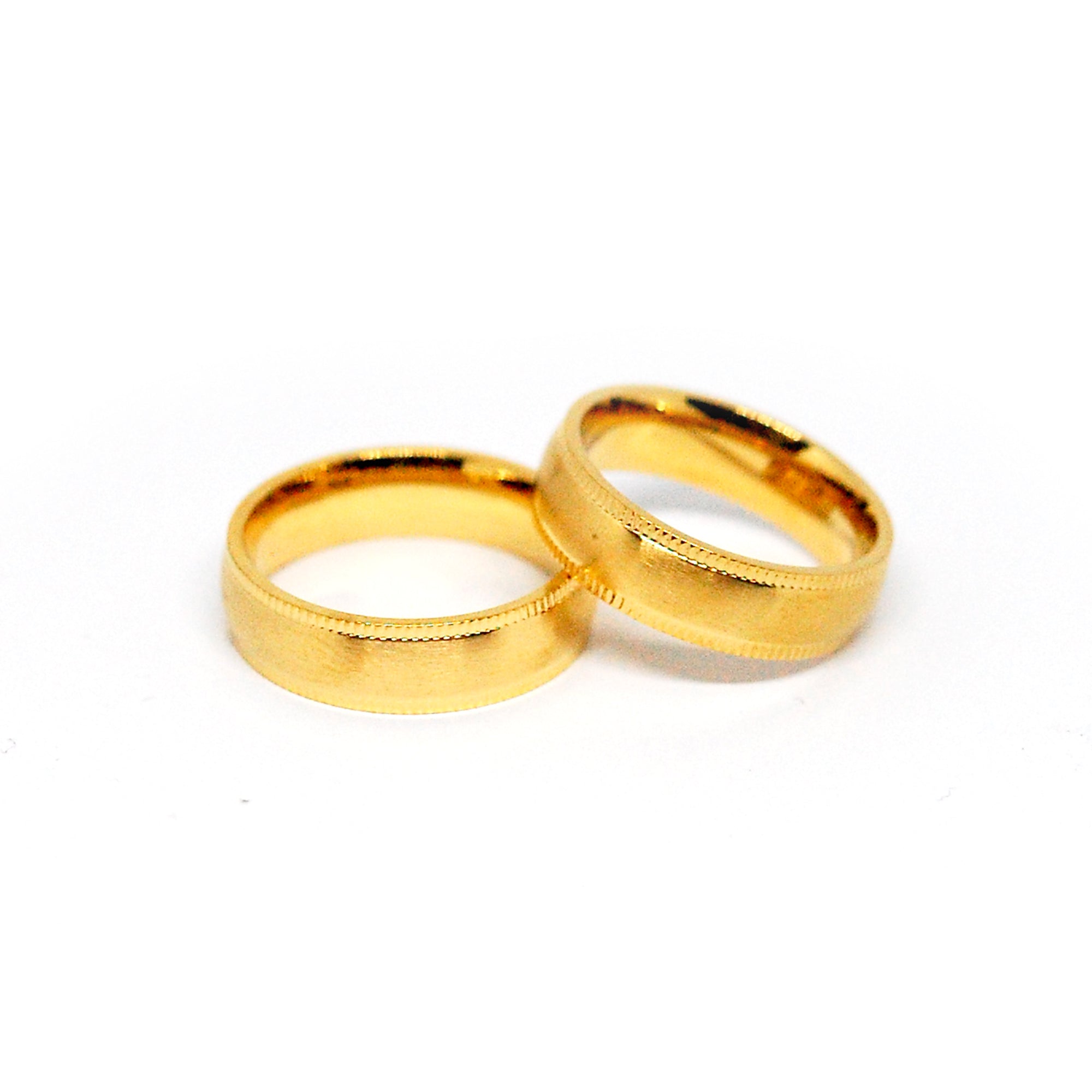 ESR 7538: Kylie All Gold-Plated 6mm Satin Ring w/ Etched Edges