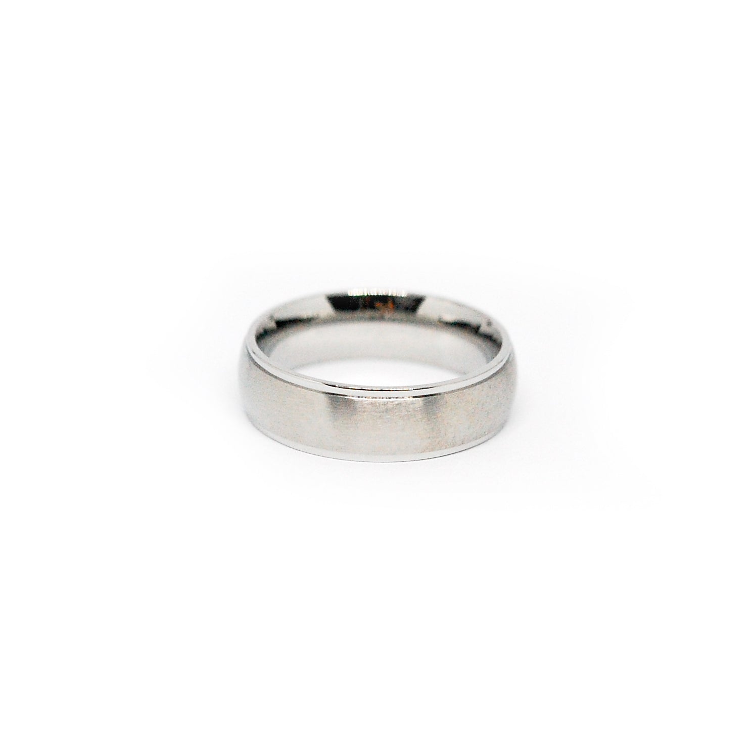 ESR 7816: Maila 6mm Satin Finish Ring w/ Glossy Edge