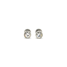 ESE 7680: Enclosed 4mm Studs w/ Baby Safe Chapita