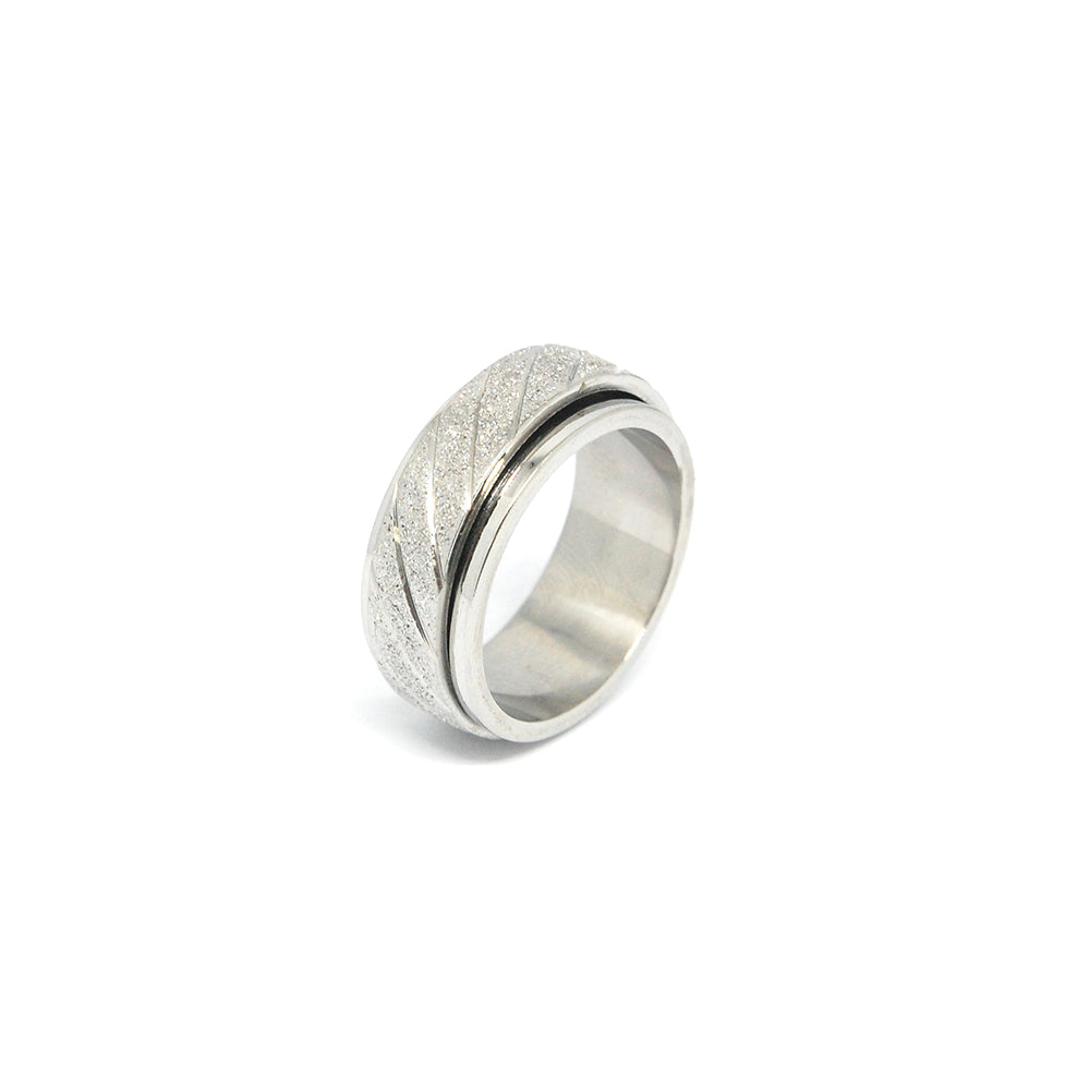 ESR 7846: Twirlable Endless Love 8mm Sandblasted Ring